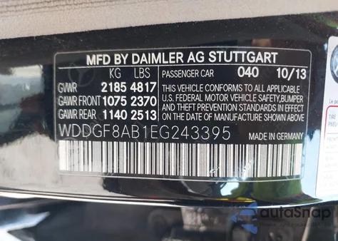 2014 Mercedes-Benz C 300 Luxury 4Matic/Sport 4Matic z USA, uszkodzony, nr VIN WDDGF8AB1EG243395